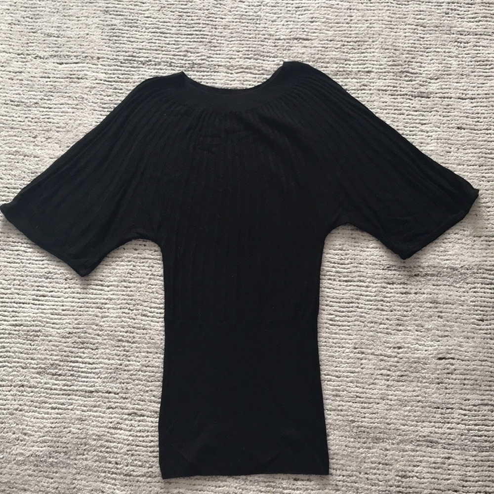 H&M 3/4 length bell sleeve sweater